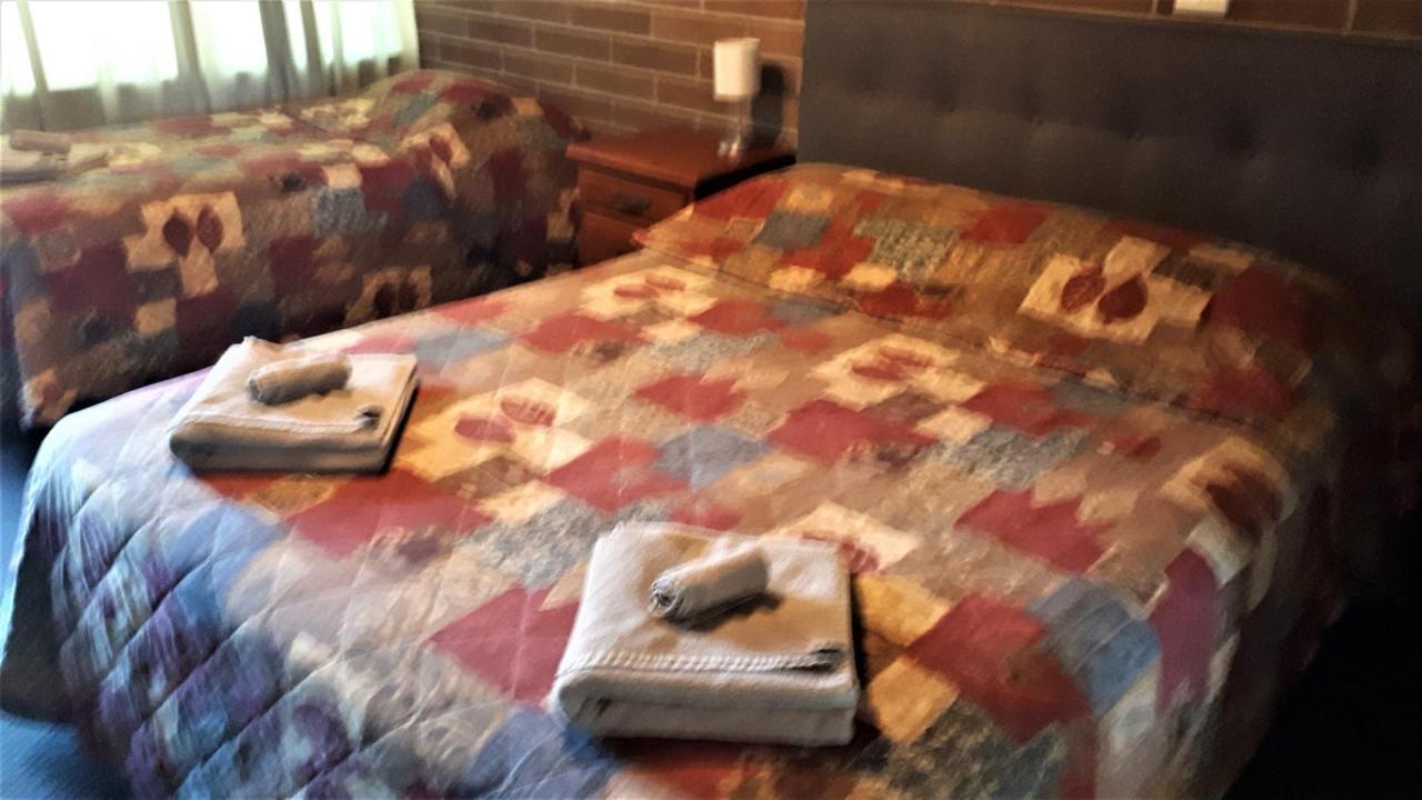 Bordertown Motel Экстерьер фото